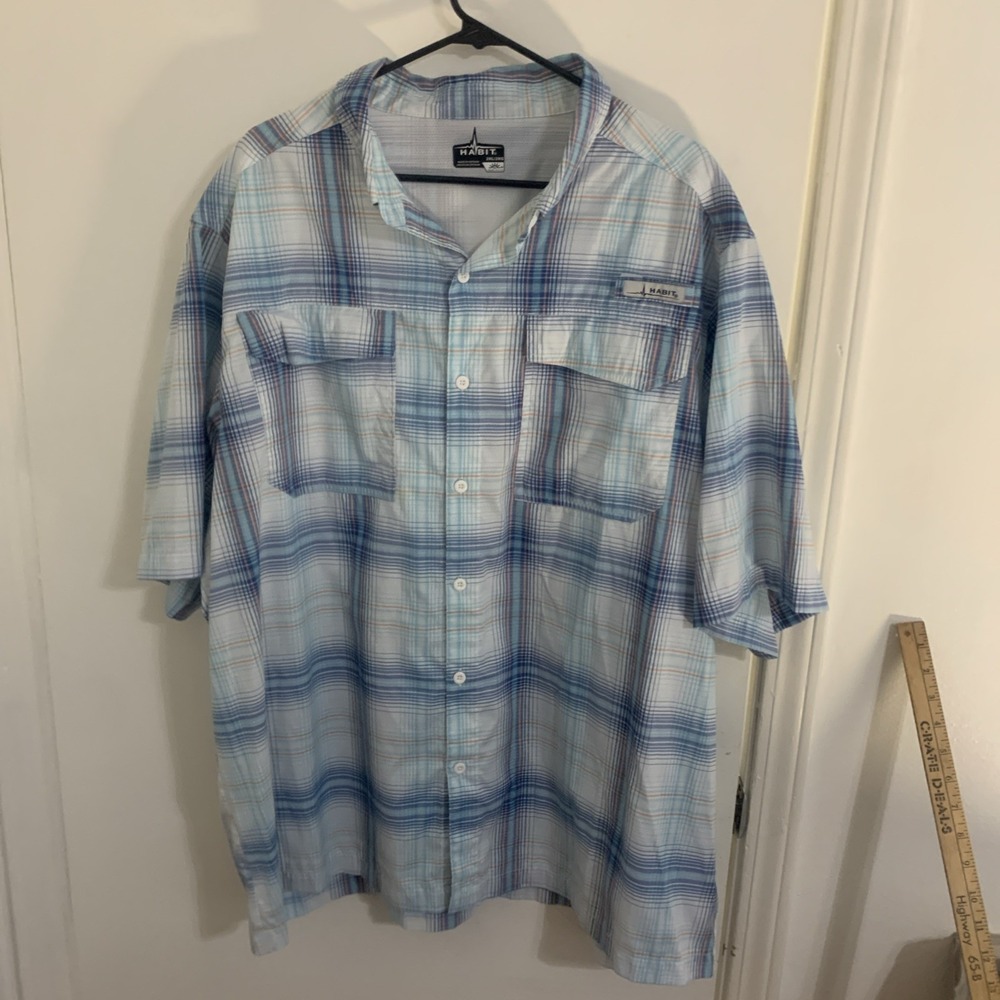 Habit Men's XL Vented Fishing Shirt Blue Plaid Button Up UPF Short Sleeve